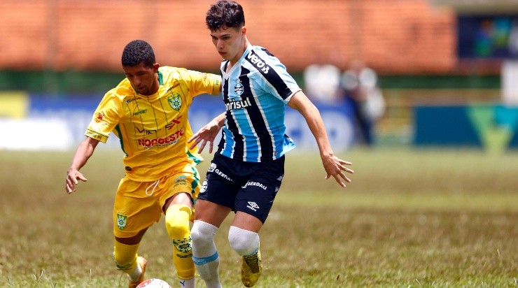 OFF) Grêmio negocia Bitello, destaque da equipe no Campeonato Brasileiro,  com clube russo - FogãoNET