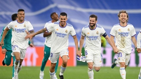 Jugadores de Real Madrid en festejo.