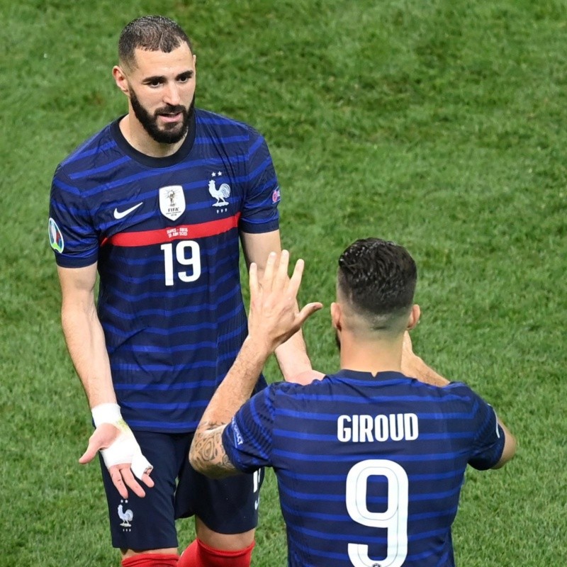 Giroud dio a entender que le cree a Deschamps y no a Benzema