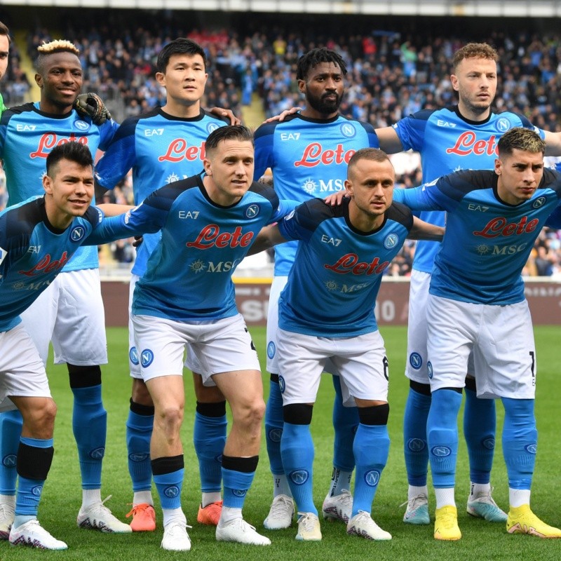 Éxodo de jugadores del Napoli en la fecha FIFA