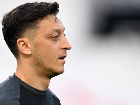 El sentido mensaje del Necaxa para Mesut Özil el día de su retiro