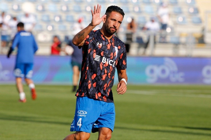 Mauricio Isla espera volver a la titularidad | Foto: Imago 