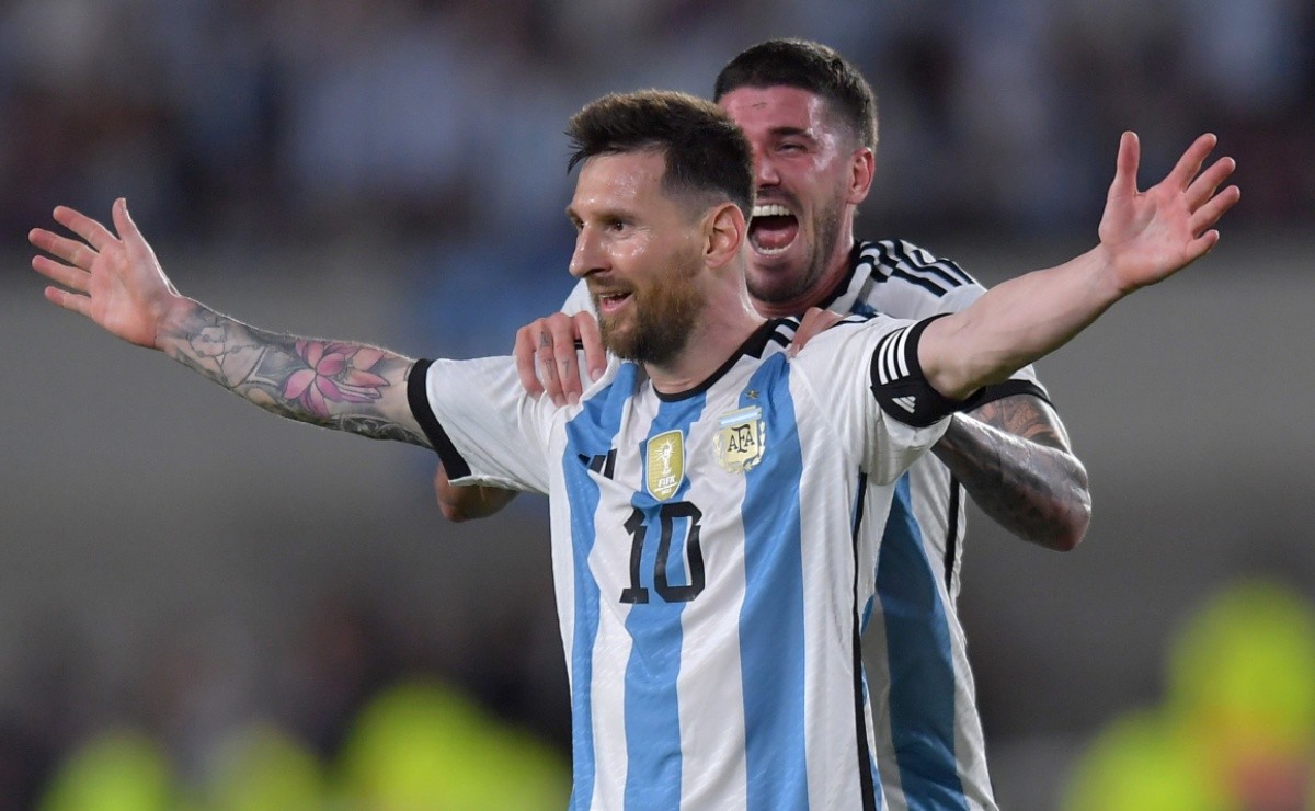 Messi scores his 800th goal in Argentina's 2-0 win over Panama ...