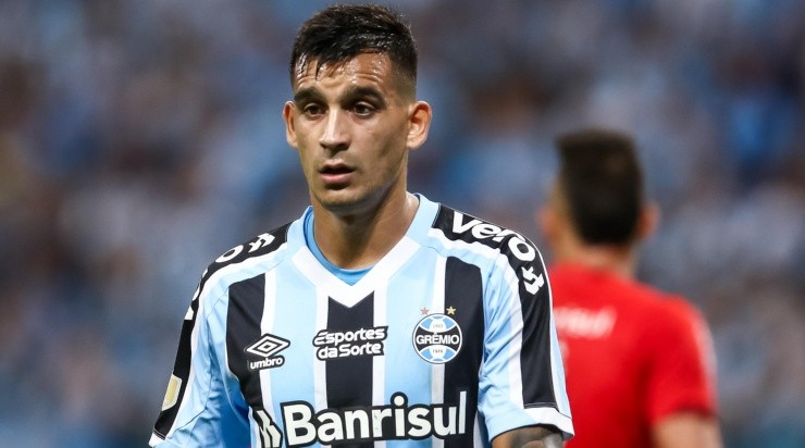 Grêmio pode ter atacante de 19 anos como titular contra o Ypiranga, no  sábado