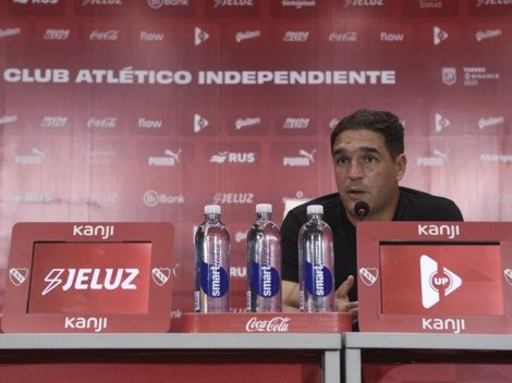 Confirmaron que una gloria de la Selección "está en carpeta" para dirigir a Independiente