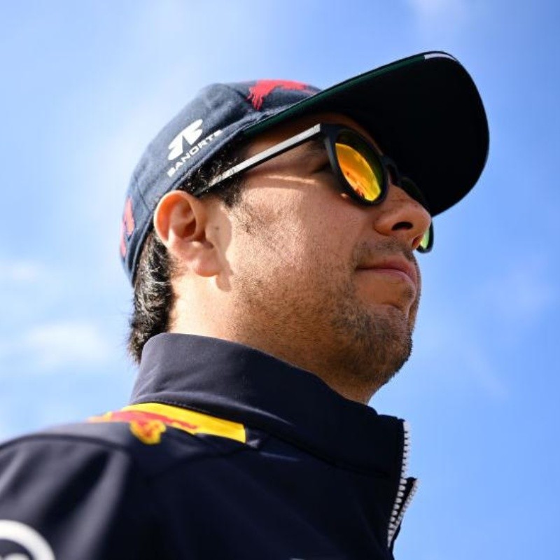 Expiloto de la Fórmula 1 tundió a Checo Pérez al compararlo con Max Verstappen