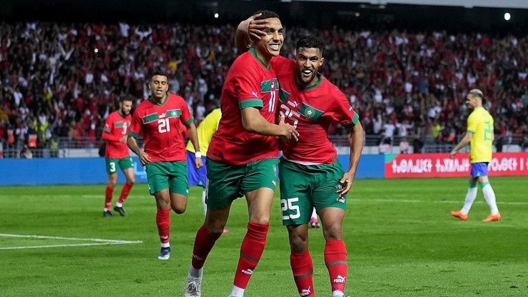 Festejo de gol de Marruecos sobre Brasil.