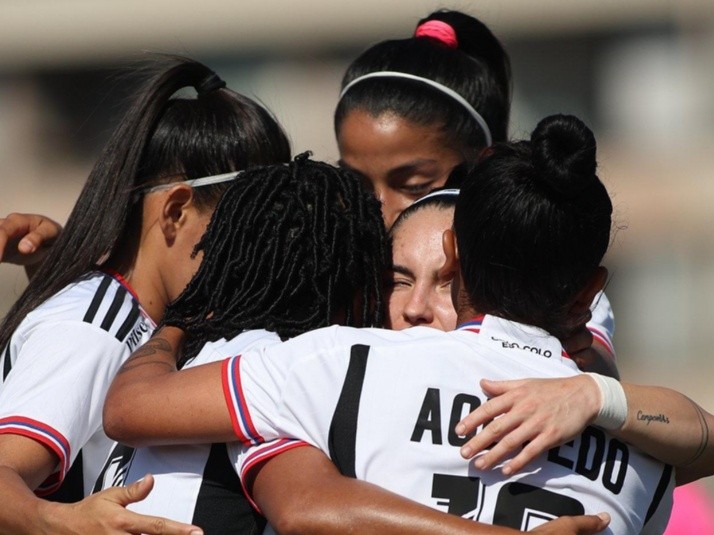 Colo Colo pasa por encima de Cobresal en su estreno en el Campeonato Femenino