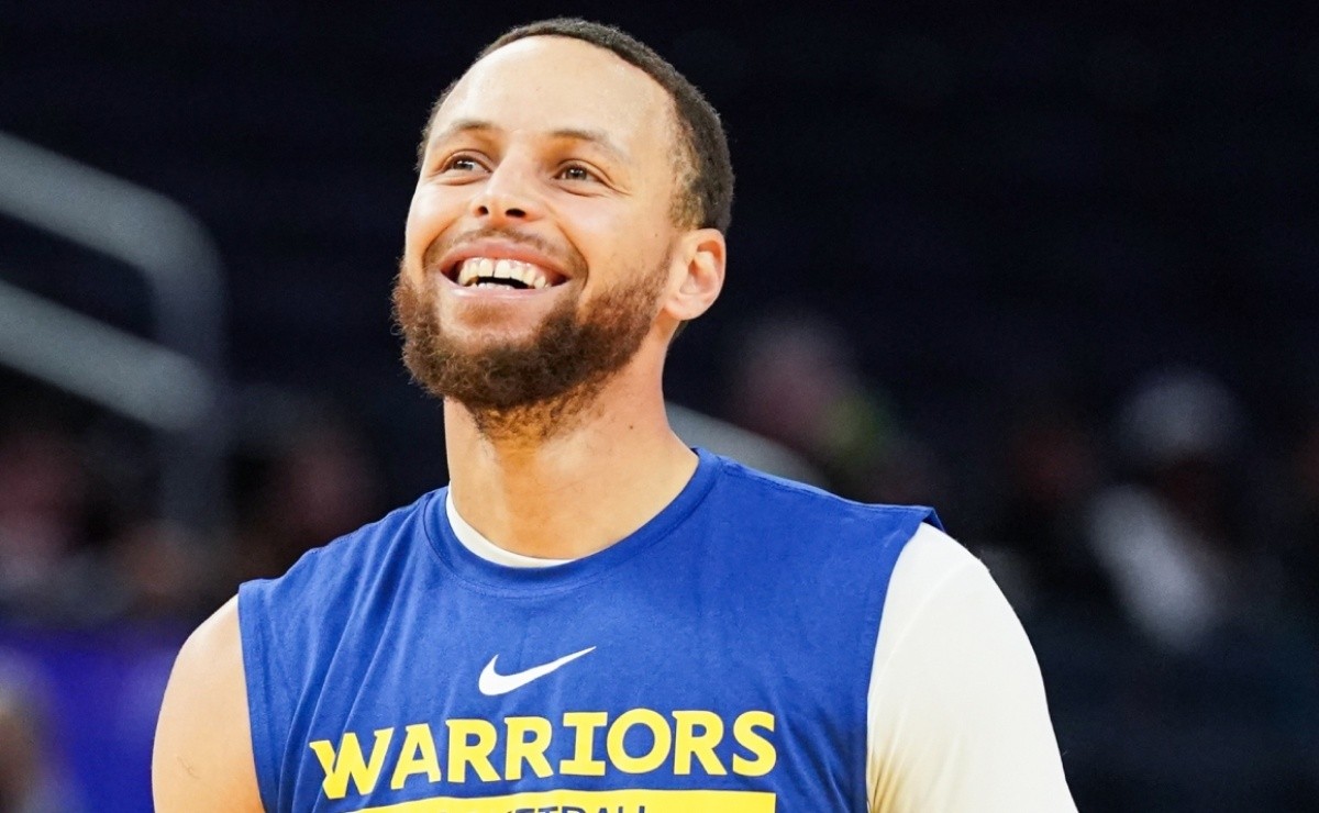 The record Stephen Curry achieved three times and no one else has in ...