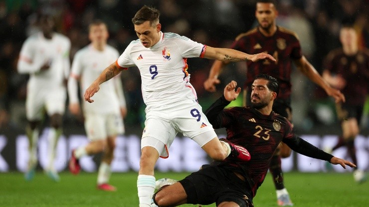 Bélgica en acción ante Alemania.