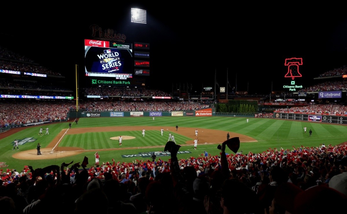 Where to Watch the 2023 MLB Playoff Live Streams: ALCS and NLCS Underway
