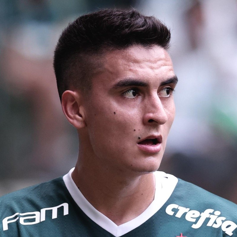 Abel comemora decisão do Palmeiras sobre situação de Atuesta