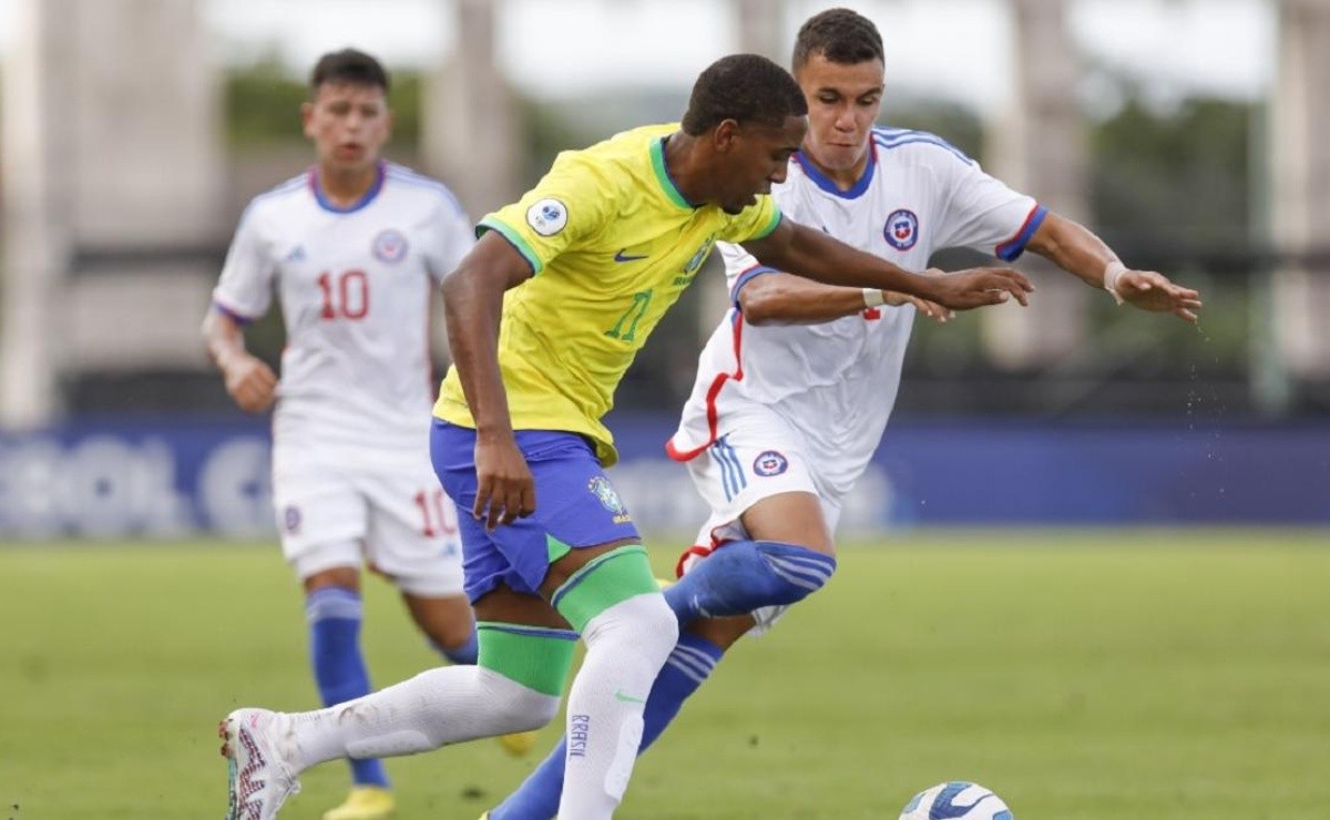 La Roja No Puede Contra El Poderío Ofensivo De Brasil Y Arranca Goleada ...