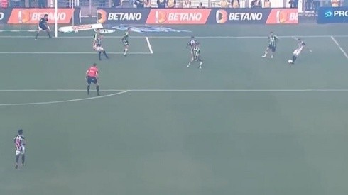 VIDEO | Cortó la racha: Pavón que volvió al gol tras 8 meses y acercó a su equipo al título