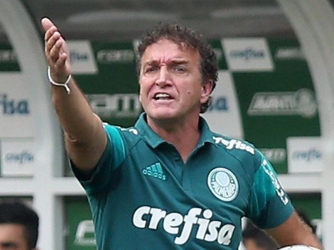 Cuca é exposto no Palmeiras em relato de ídolo do Água Santa