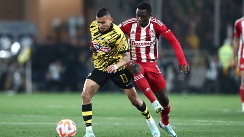 Orbelín Pineda volvió a ser titular con el AEK Atenas