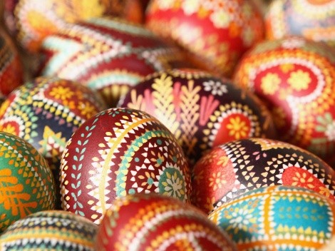 ¿Por qué se dan huevos de pascua en Semana Santa?