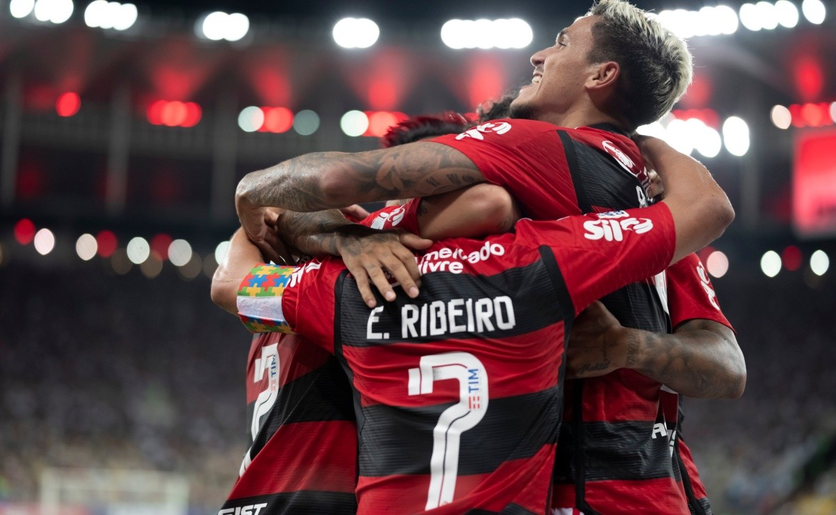 Flamengo soma R$ 1,18 bi e fecha 2022 com maior receita da Série A