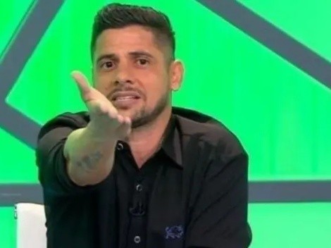 Cicinho promete ‘vexame’ do Palmeiras e provoca torcida ao vivo