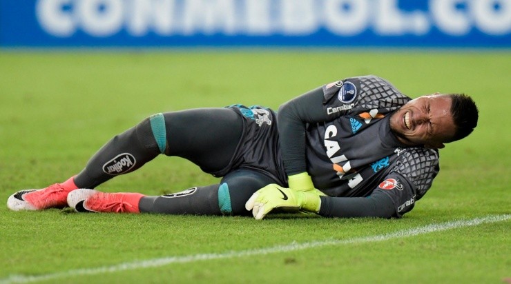 Foto: Thiago Ribeiro/AGIF - Problemas físicos eram vistos desde os tempos de Flamengo.