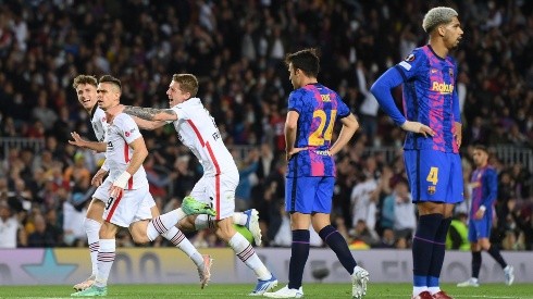 Frankfurt en festejo de gol contra Barcelona.