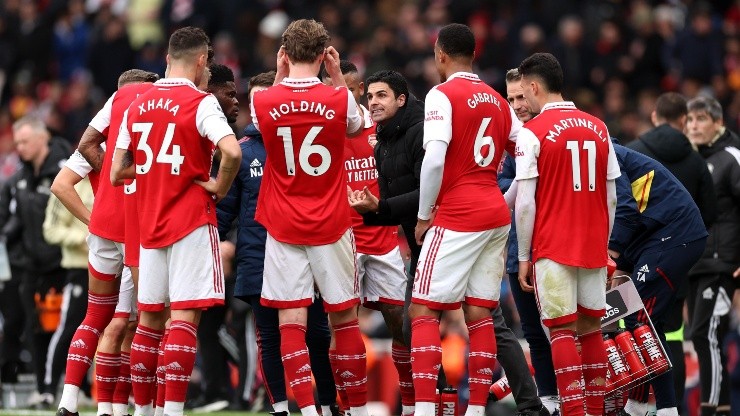 Arteta en dirección de Arsenal.