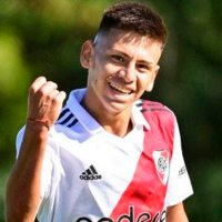 La impresionante cláusula de rescisión que pondría River para blindar al Diablito Echeverri