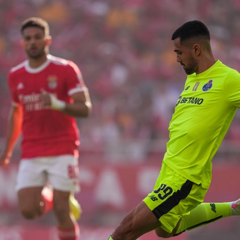 Gol en propia puerta, por confiado: Diogo Costa, en el clásico Porto vs Benfica