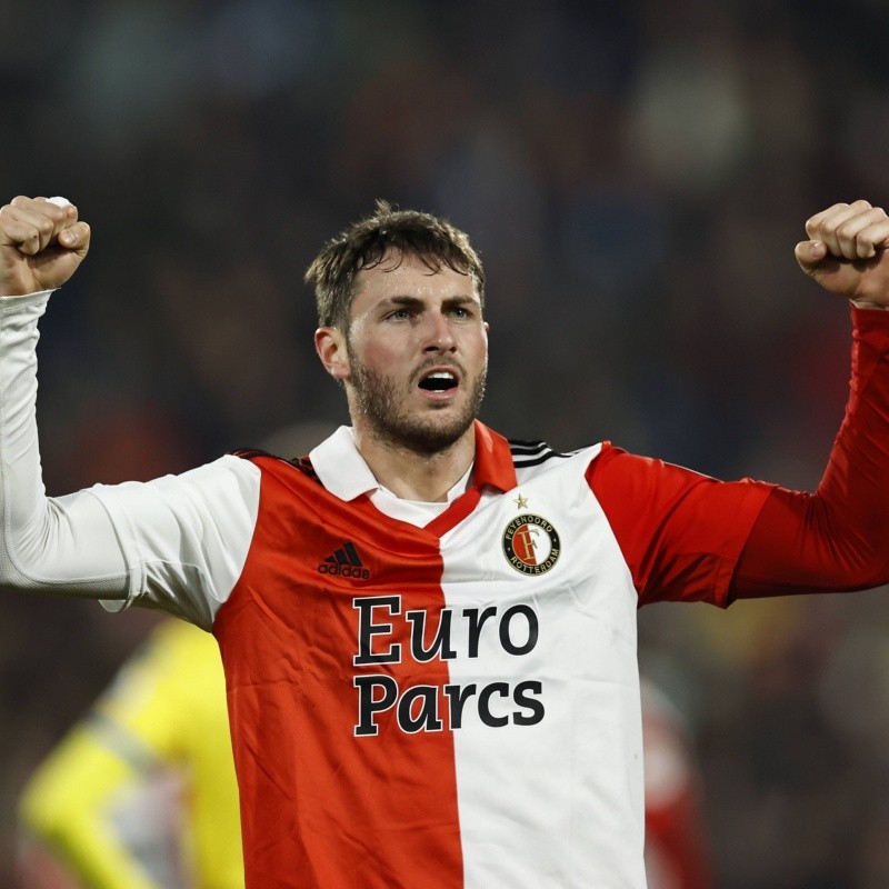 VIDEO | Santi recibe una emotiva ovación tras su partidazo con el Feyenoord