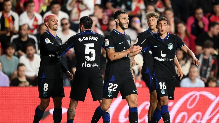 Atlético de Madrid celebra el gol de Mario Hermoso.