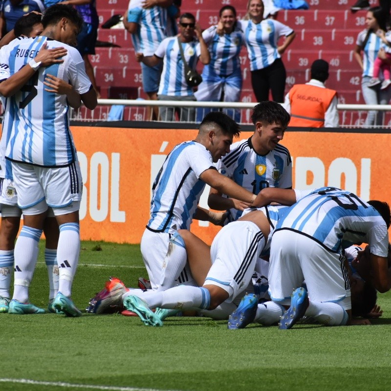 VIDEO | En modo Diablo: Echeverri y un verdadero golazo para la Selección Argentina