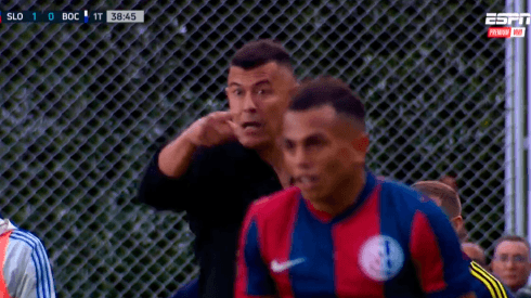VIDEO | El desesperado pedido de Almirón a un jugador de Boca en pleno partido