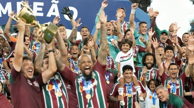 Foto: Jorge Rodrigues/AGIF - Felipe Melo é bicampeão carioca com o Nense. 