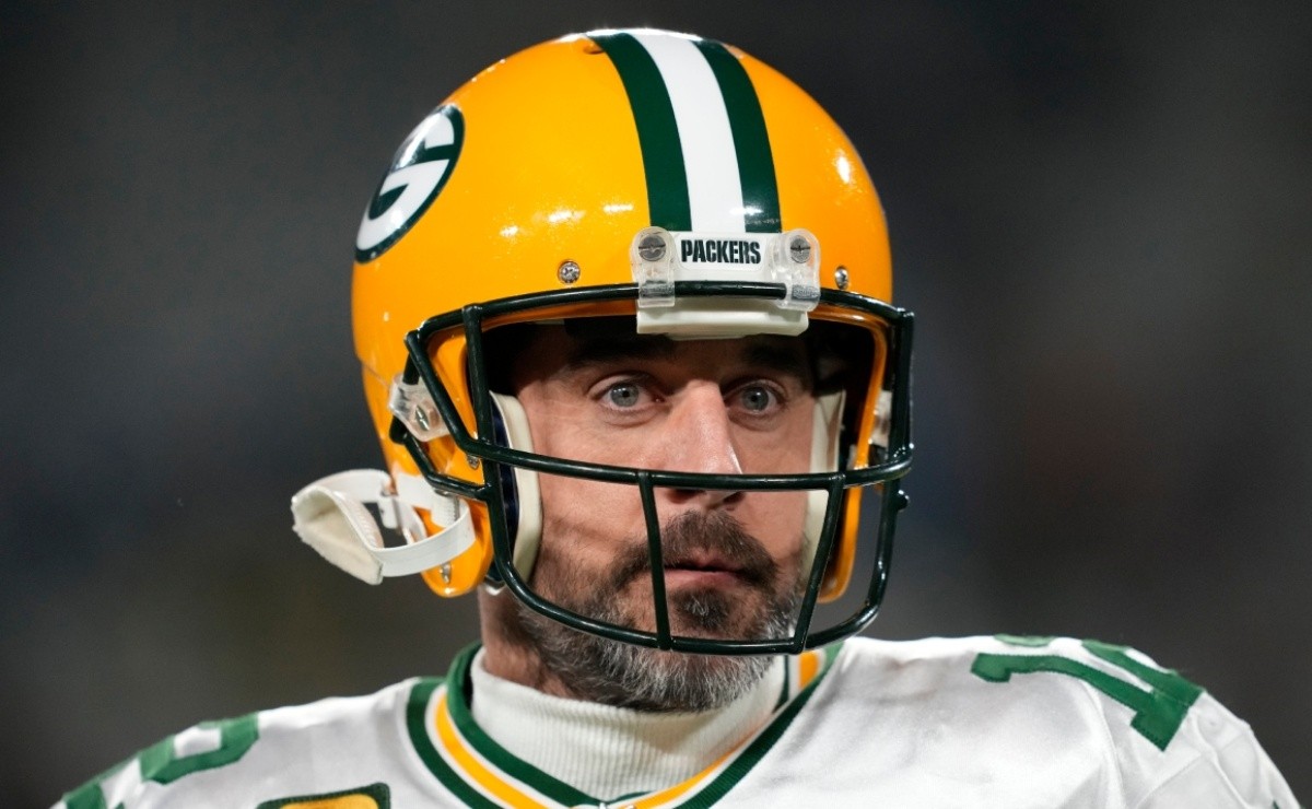 Aaron Rodgers Sends Strong Message on Retiring With Packers