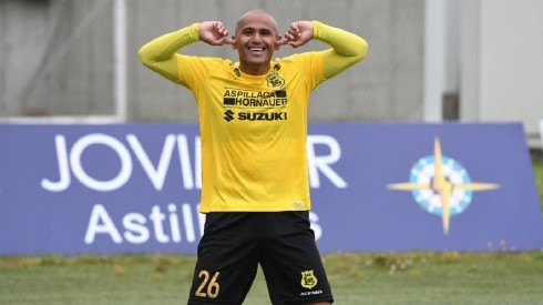 Humberto Suazo volvió a anotar con la camiseta de San Luis de Quillota.