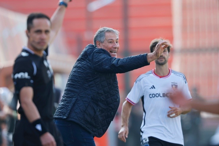 Ariel Holan Universidad Católica