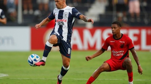 Alianza Lima v Athletico Paranaense - Copa CONMEBOL Libertadores 2023