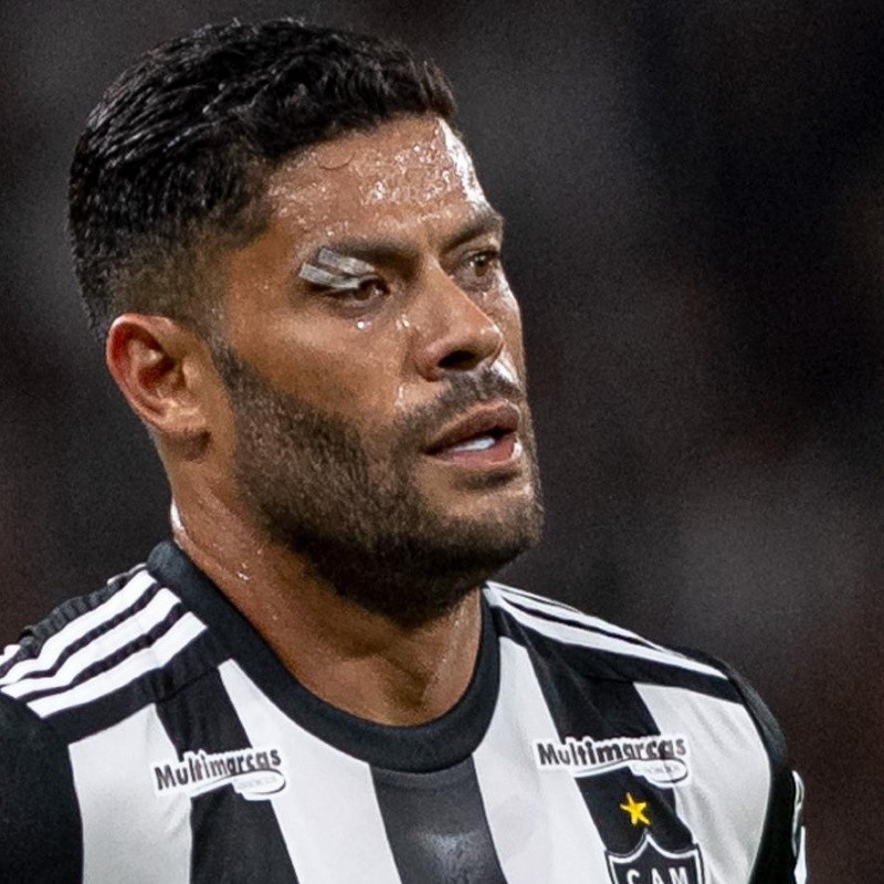 Torcida do Vasco deixa Hulk de lado e elege ‘antagonista’ do Galo que ajudou na vitória