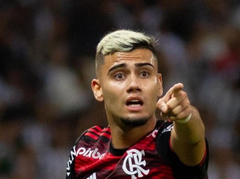 ZOEIRA ETERNA! Deyverson aperta na ‘zoeira’ e compara defensor do Palmeiras com Andreas Pereira