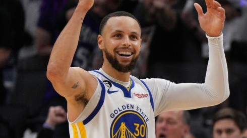 Stephen Curry en Golden State Warriors vs. Sacramento Kings