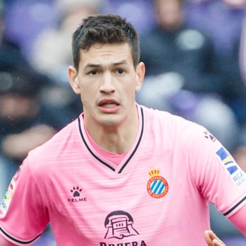 Cesar Montes podría salir del Espanyol en el mercado de verano