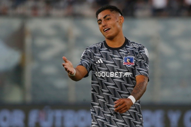 Thompson vuelve a hacer polémica | Foto: Photosport 