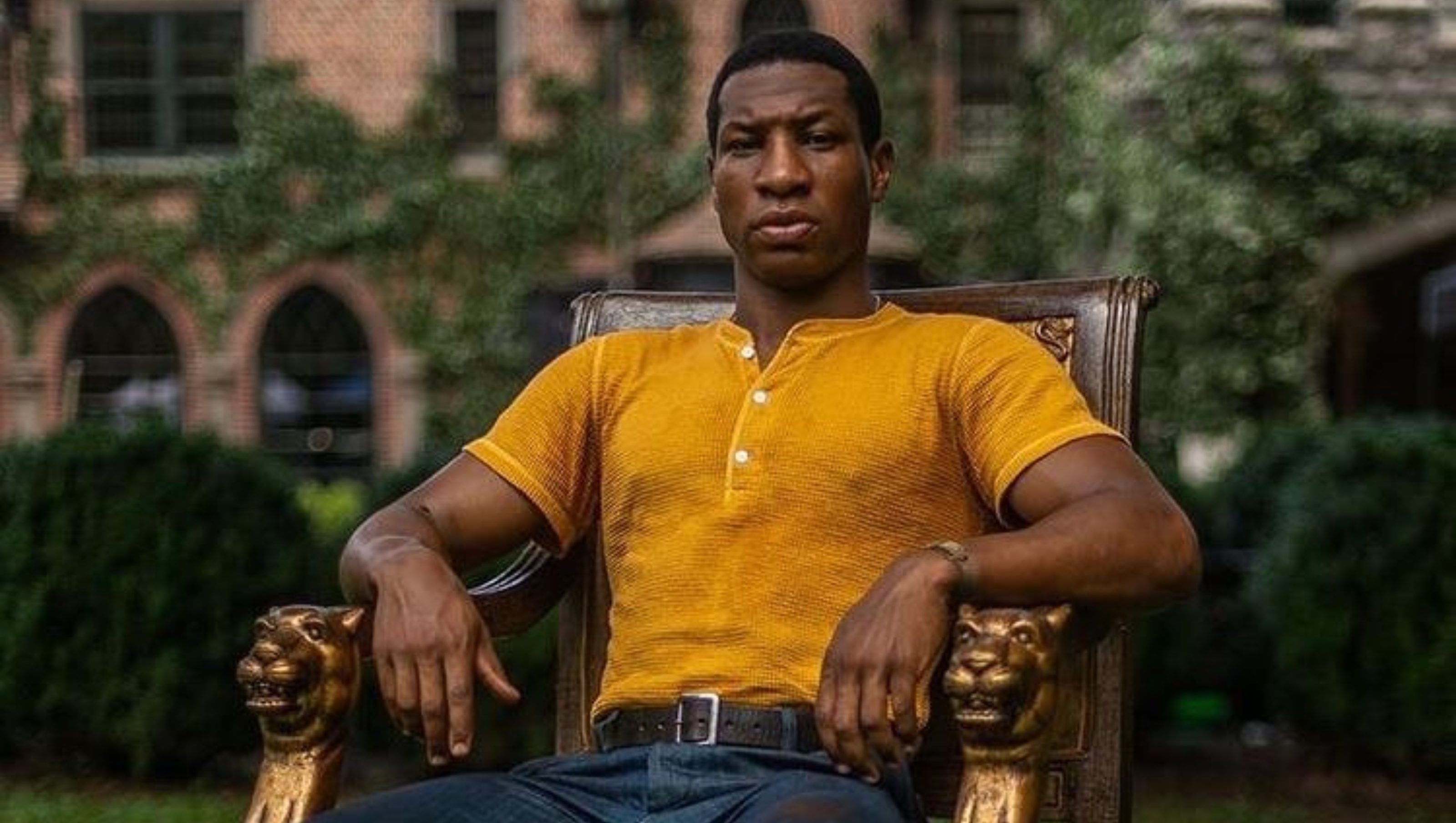 Qué pasó con Jonathan Majors? Se quedó sin agencia representante