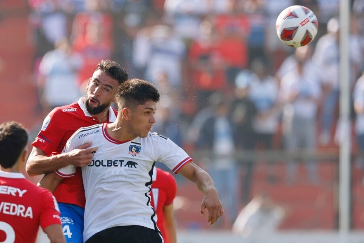 Pizarro es hoy el nueve titular de Colo Colo | Foto: Photosport 