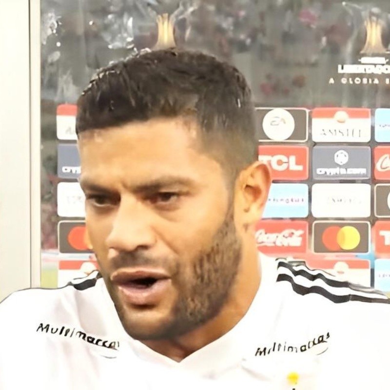 "Ele não daria"; Hulk revela conversa com o 4° árbitro sobre pênalti para o CAP