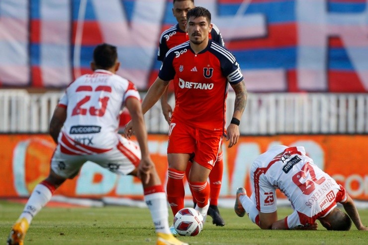 Luis Casanova Universidad de Chile