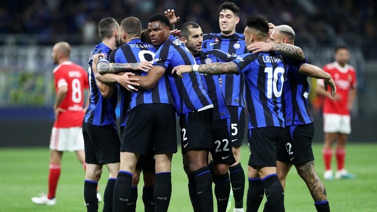 Inter en festejo sobre Benfica.