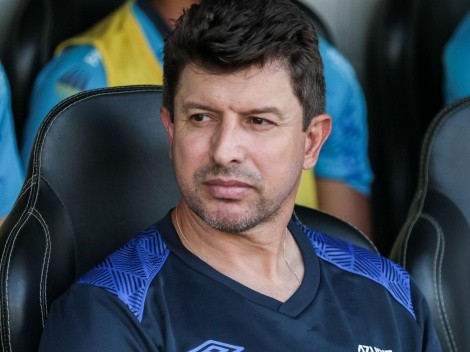 Tcheco confirma procura do Grêmio e detalha contato com presidente