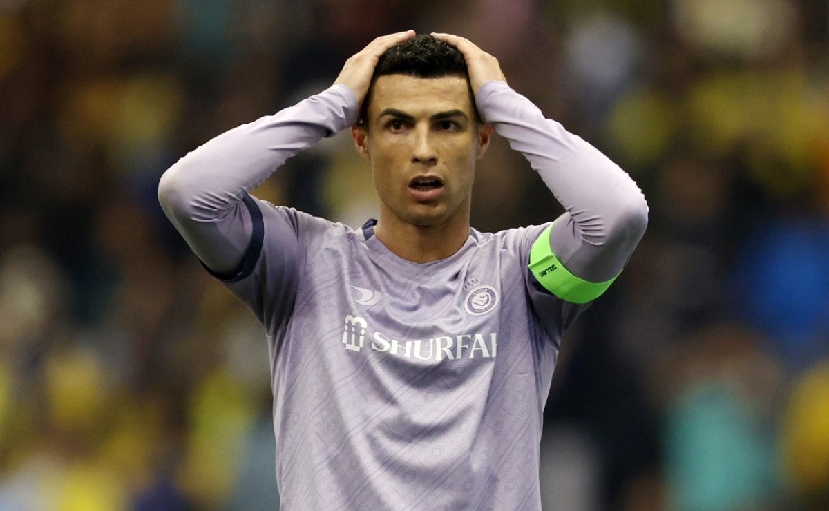 World Cup 2022: Cristiano Ronaldo receives three-year, $225 million offer  from Saudi Arabia club