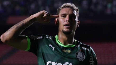 Rafael Navarro com a camisa do Palmeiras - Foto: Ettore Chiereguini/AGIF